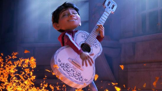 'Coco': Así son los dos 'clips' y la nueva fotografía que Disney·Pixar ha mostrado en la D23