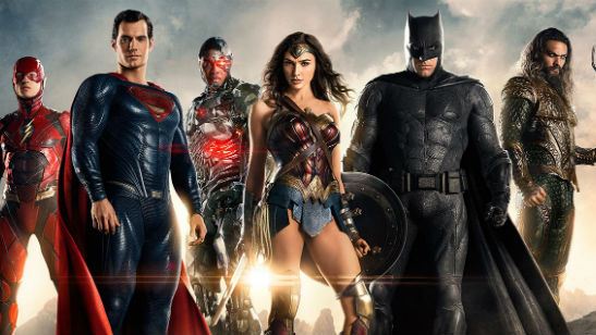 'Liga de la Justicia': Esta imagen del 'merchandising' de la película podría haber confirmado este detalle sobre Superman