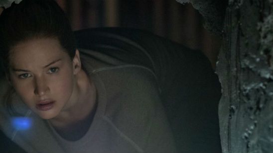 'madre!': El nuevo póster de la película inicia la polémica en las redes sociales noticias imagen