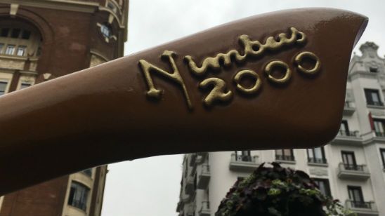 Dobby, el Sombrero Seleccionador y más esculturas llegan a Madrid para promocionar 'Harry Potter: The Exibition' noticias imagen