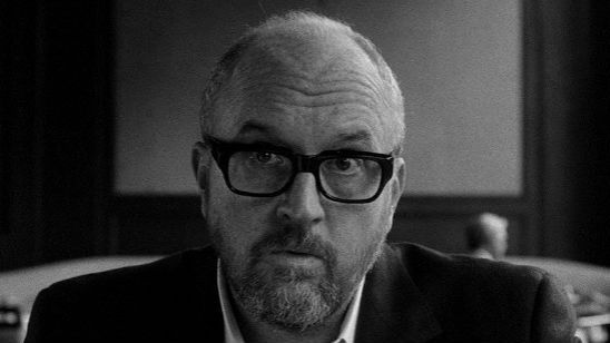 Chloë Grace Moretz es la niña de papá de Louis C.K. en el primer tráiler de 'I Love You, Daddy' noticias imagen