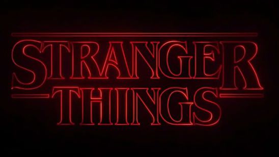 Así eran las primeras cabeceras para 'Stranger Things' antes de la original noticias imagen
