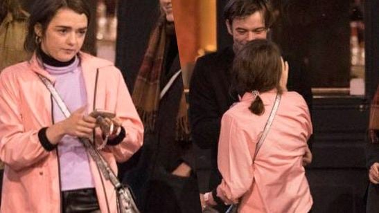 Charlie Heaton y Maisie Williams, compañeros de 'Los nuevos mutantes', salen de fiesta juntos por Londres junto a Natalia Dyer