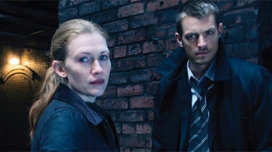 Joel Kinnaman y Mireille Enos vuelven a encontrarse para protagonizar la adaptación de 'Hanna' de Amazon noticias imagen