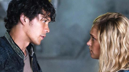 'Los 100' no quiere triángulos amorosos en su quinta temporada noticias imagen