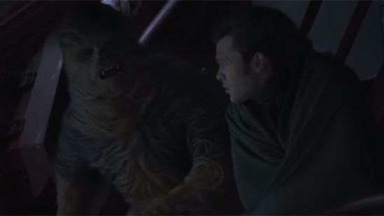 El nuevo adelanto de 'Han Solo: Una historia de Star Wars' destaca el parloteo entre Han y Chewbacca noticias imagen
