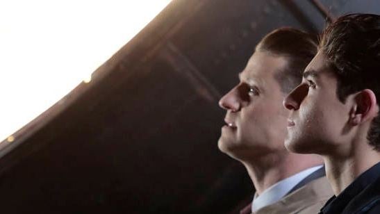 'Gotham': Primera imagen de Batseñal encendida en el último episodio de la cuarta temporada