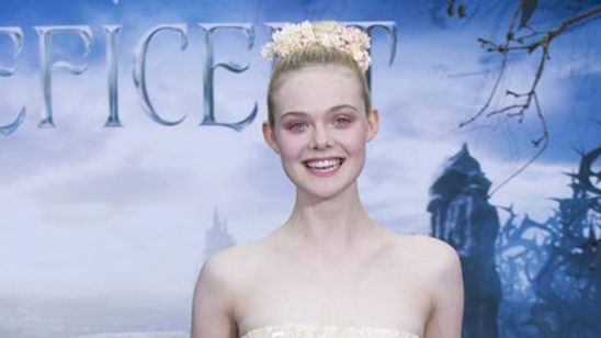 'Maléfica 2': Elle Fanning publica las primeras imágenes del rodaje con Angelina Jolie noticias imagen