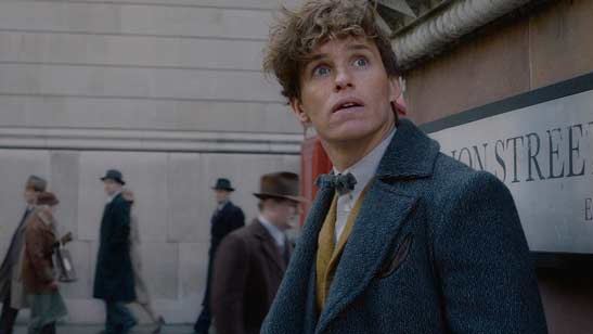 Eddie Redmayne quiere que vayas con él a la 'premiere' de 'Animales fantásticos: Los Crímenes de Grindelwald'