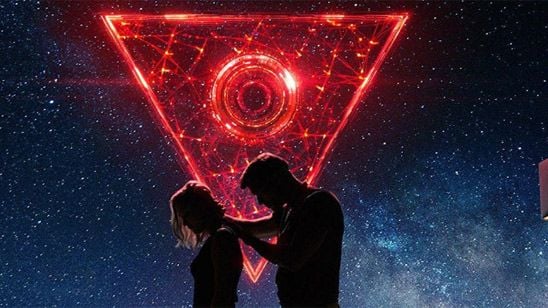 'Tau': Gary Oldman es una consola de inteligencia artificial sádica en el tráiler del nuevo estreno de Netflix noticias imagen