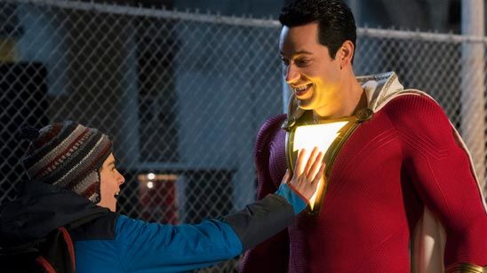'¡Shazam!': El director explica por qué se han cambiado las botas del superhéroe noticias imagen