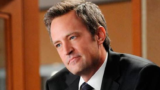 Matthew Perry, Chandler en 'Friends', continúa ingresado por una urgencia médica noticias imagen