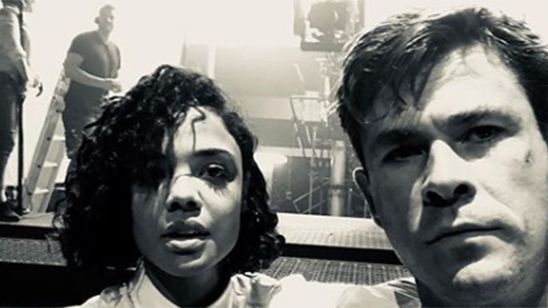 Tessa Thompson y Chris Hemsworth se lo pasan así de bien en el rodaje de 'Men in Black’ noticias imagen