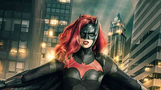 Tiernas palabras de Stephen Amell a Ruby Rose para su futuro como Batwoman noticias imagen