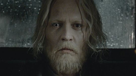 Johnny Depp siente que J.K. Rowling haya tenido que lidiar con la polémica de su fichaje por 'Animales fantásticos' noticias imagen