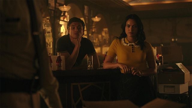 ¿Sabías que esta otra pareja de 'Riverdale' también lo es en la vida real? noticias imagen