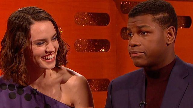 Este ha sido el inesperado regalo de Daisy Ridley a John Boyega por el final del rodaje de 'Star Wars 9' noticias imagen