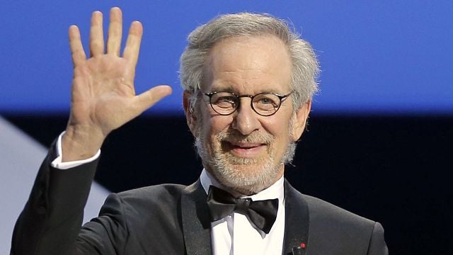 Steven Spielberg propone a la Academia vetar a Netflix de los Oscar noticias imagen