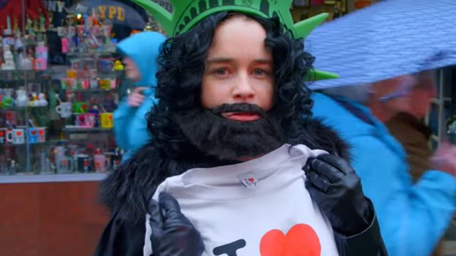 'Juego de Tronos': Emilia Clarke se disfraza de Jon Nieve en Times Square noticias imagen