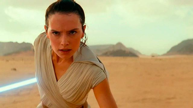 Daisy Ridley estuvo a punto de abandonar 'Star Wars: El despertar de la Fuerza' noticias imagen