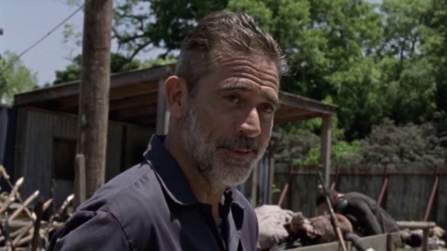 Negan contra Los Susurradores en la temporada 10 de 'The Walking Dead'