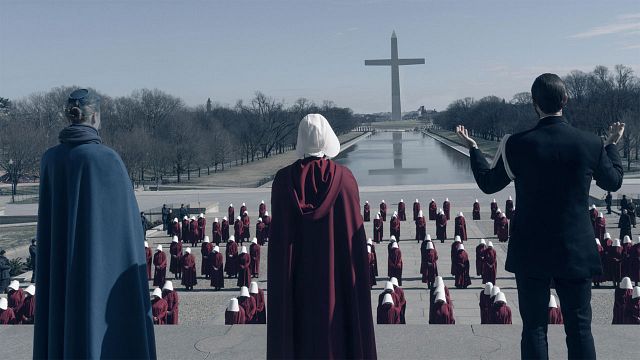 'El cuento de la criada': Hulu está preparando una serie secuela basada en 'Los testamentos' de Margaret Atwood noticias imagen