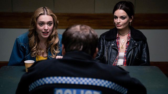 Un brote de clamidia y un Otis muy diferente: primeras imágenes y nuevos detalles de la temporada 2 de 'Sex Education' noticias imagen