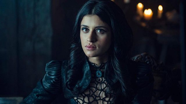 Anya Chalotra explica cómo abordó las escenas de sexo de Yennefer en 'The Witcher' noticias imagen