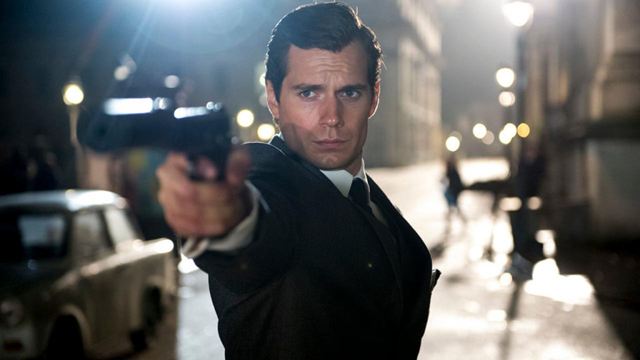 Henry Cavill, elegido el próximo James Bond por una inteligencia artificial