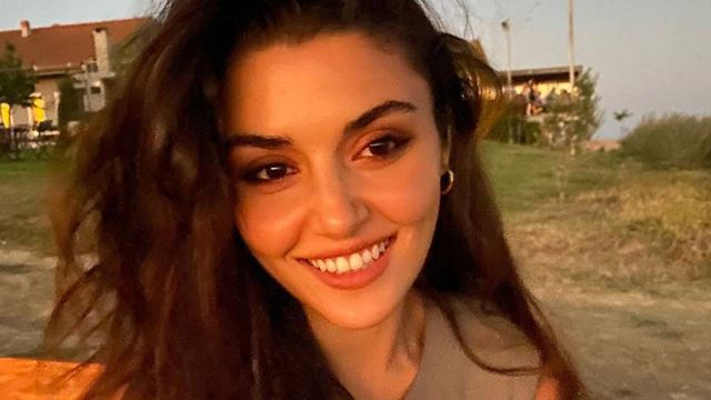 Hande Erçel, una Miss Turquía de una familia humilde que ahora triunfa con 'Love is in the air'