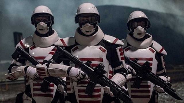 3 pistas que te ayudarán a descubrir si los 'troopers' de 'The Walking Dead' son héroes o villanos noticias imagen