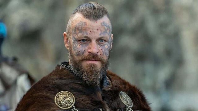 Primer vistazo a 'Vikings: Valhalla': así luce la secuela de 'Vikingos' detrás de las cámaras noticias imagen