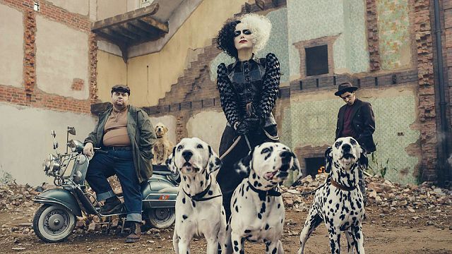 Guiños a '101 dálmatas', una fecha de estreno con significado y otras 8 curiosidades de 'Cruella' noticias imagen