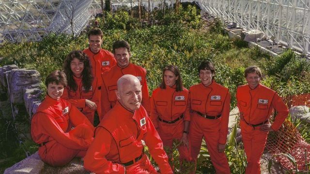 Dos años aislados en un ecosistema artificial: Así es 'Spaceship Earth', el documental sobre uno de los experimentos más extraños