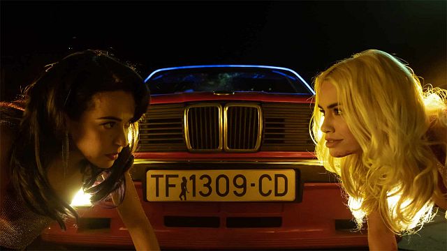 'Sky Rojo': Una iguana rebelde, dobles de acción de otro mundo y otras anécdotas de locura detrás de las cámaras noticias imagen