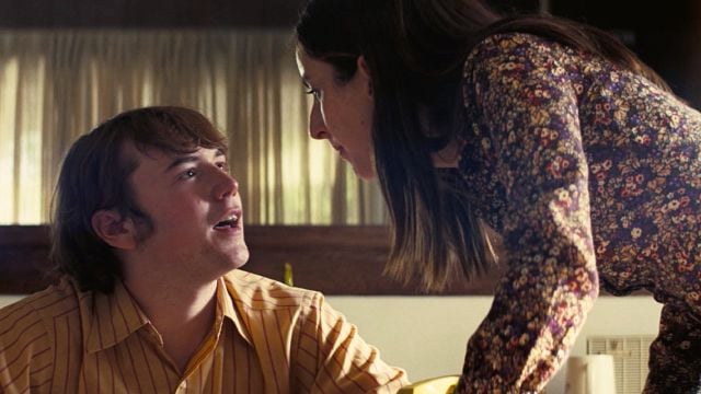 "Yo molo más que tú". Alana Haim y Cooper Hoffman protagonizan este adelanto en EXCLUSIVA de 'Licorice Pizza' noticias imagen
