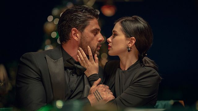 "No se vuelve más fácil". La actriz de '365 DNI' habla sobre las escenas de sexo de la secuela noticias imagen