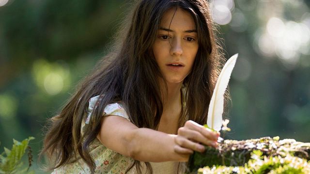 "Por una vez, necesitamos un superhéroe que no lleve capa": Daisy Edgar-Jones llega para salvarnos con 'La chica salvaje' noticias imagen