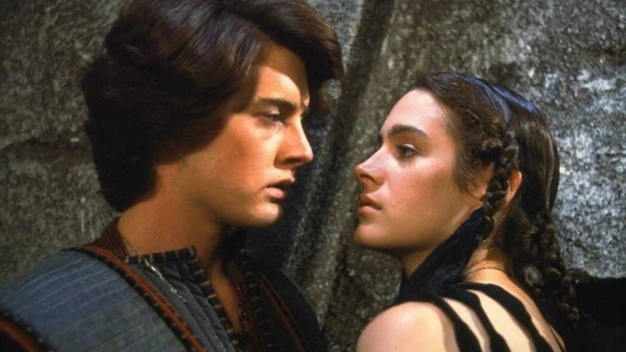 Kyle MacLachan y Sean Young como Paul Atreides y Chani en 'Dune'