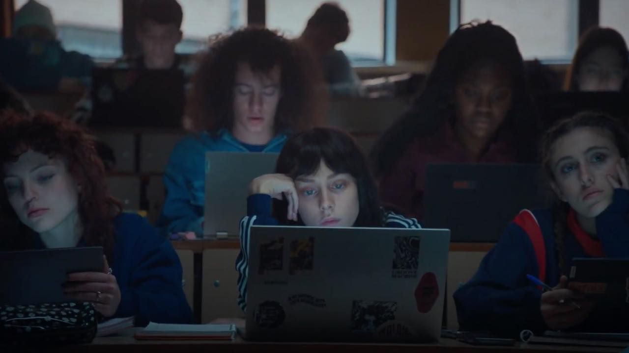 Ester Expósito en 'El llanto'