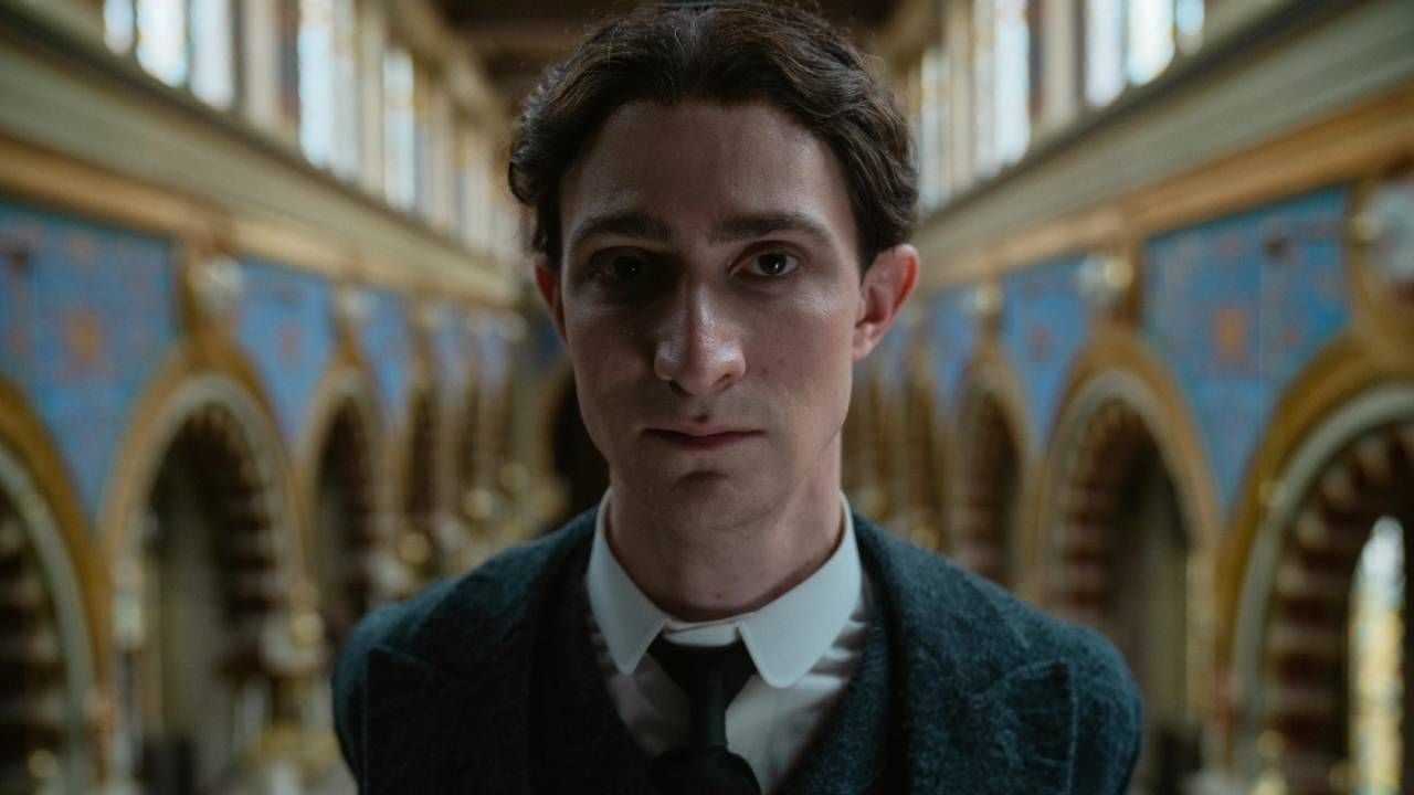Idan Weiss como Franz Kafka