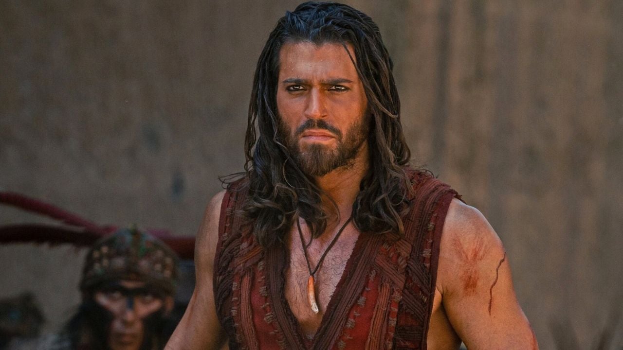 Can Yaman: "A simple vista podría parecer el clásico macho alfa. Pero en realidad soy todo lo contrario"