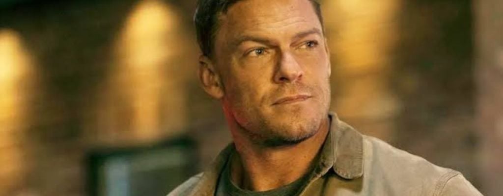Esta película de acción, que lleva 33 años en desarrollo, se estrenará en Netflix con Alan Ritchson como protagonista