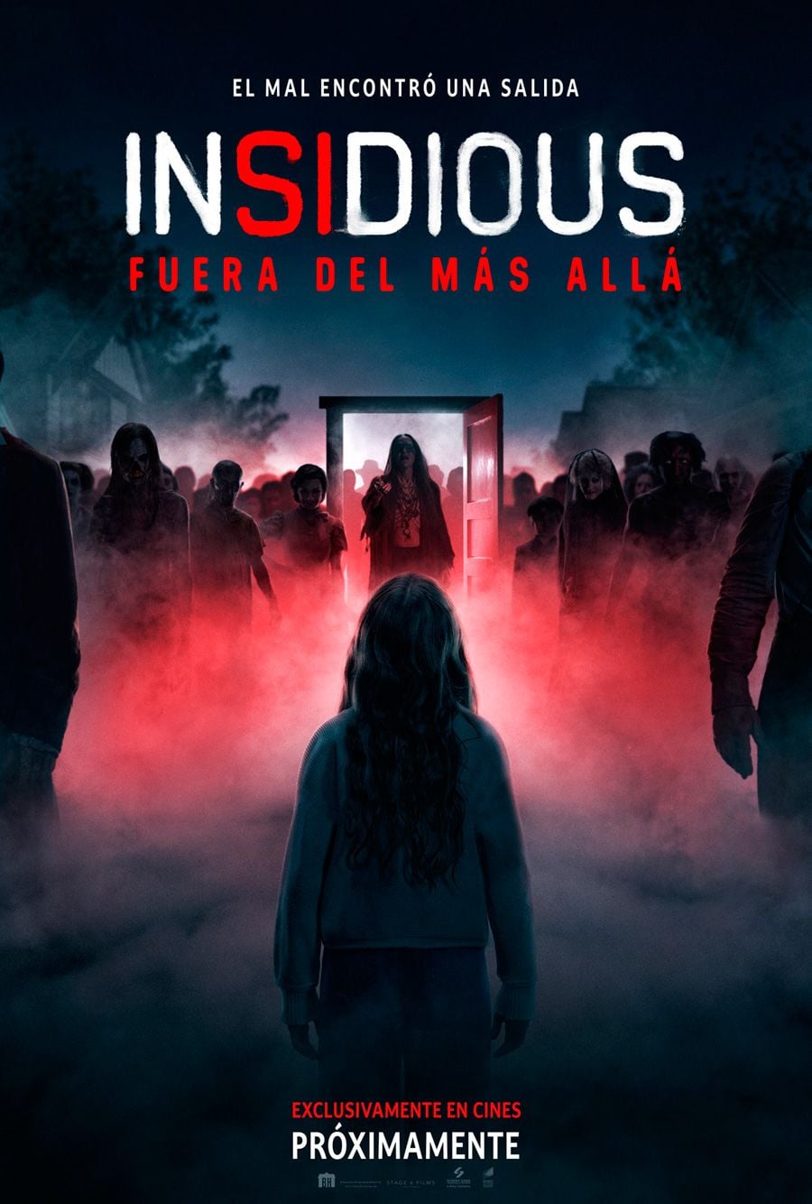 Cartel de Insidious: Fuera del Más Allá con Amelia Eve como Gemma en una escena de terror