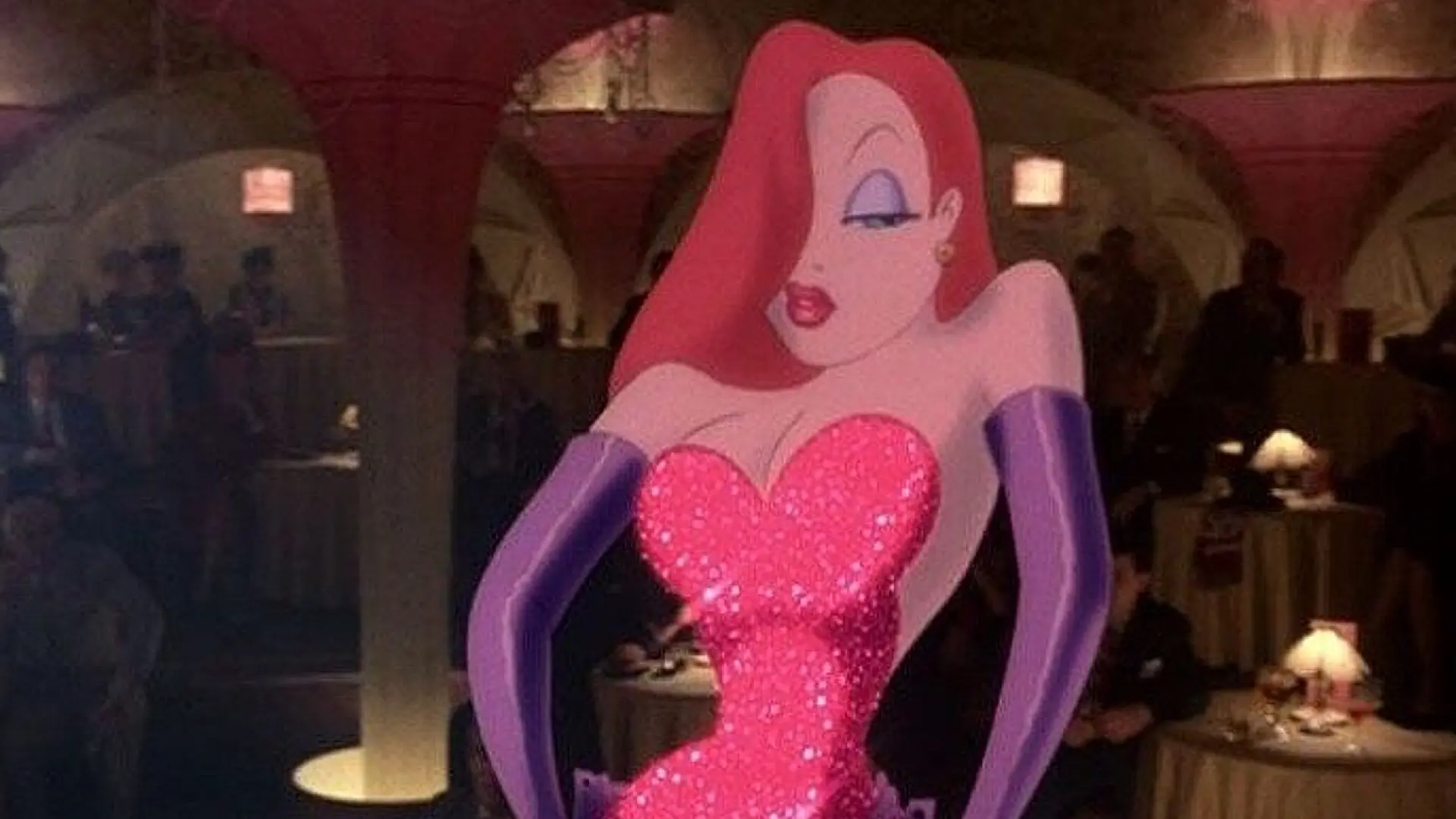 La IA imagina a Jessica Rabbit en carne y hueso y solo se nos ocurre