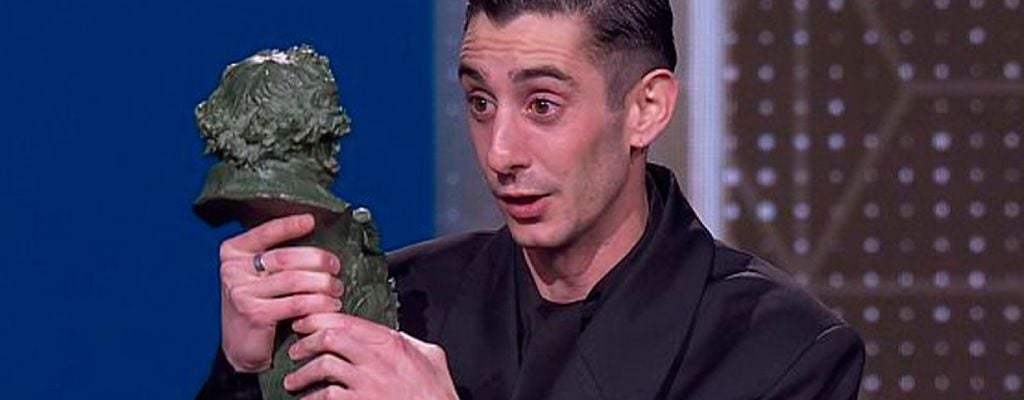 Enric Auquer, actor, 38 años: "Vivo de alquiler en Barcelona, en un piso muy caro y muy pequeño. Vivimos con un nudo en la garganta pensando en cuándo se acaba el contrato"