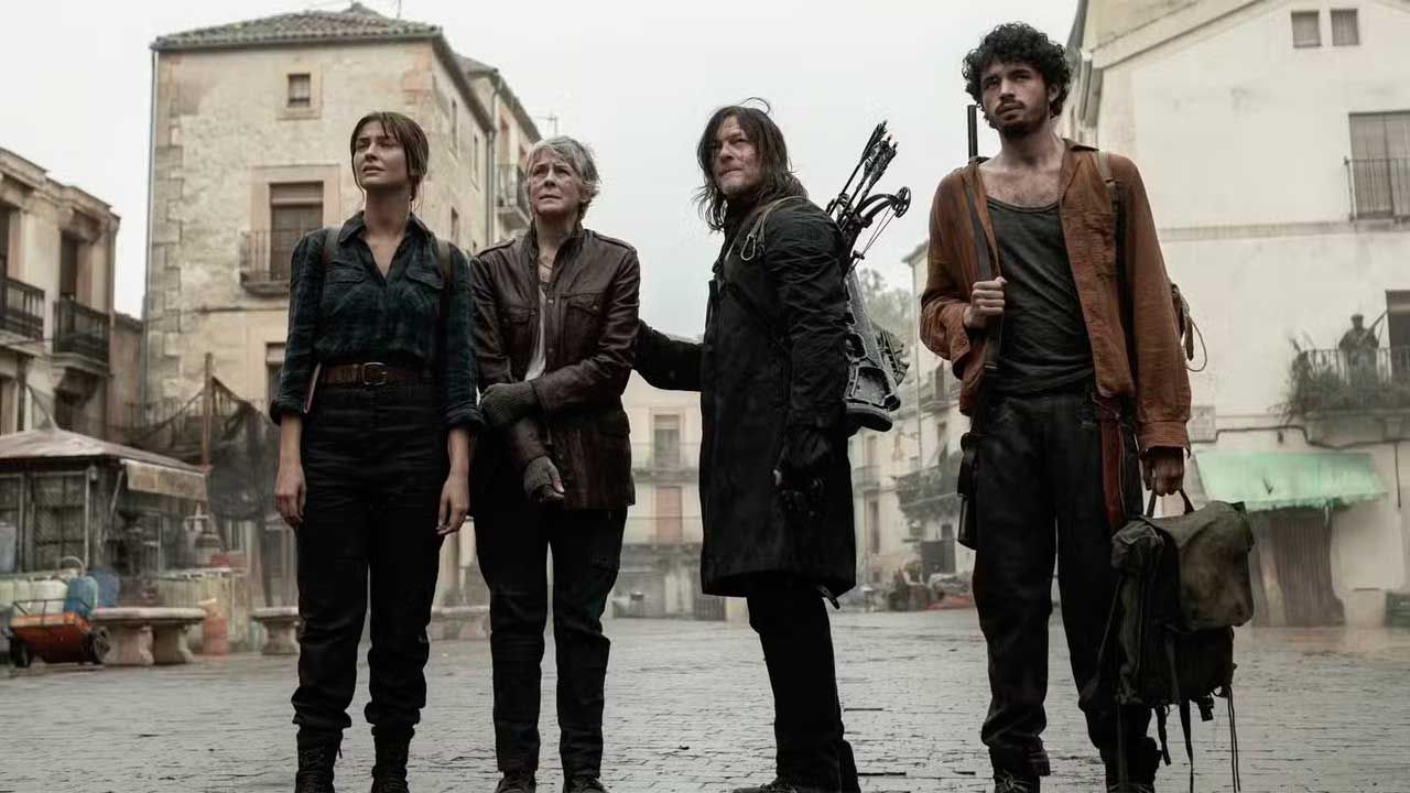 Tenemos que hablar de por qué España parece haber retrocedido al pasado en ‘The Walking Dead: Daryl Dixon’: «¿Por qué la gente se viste como si fuera el siglo XIX?»