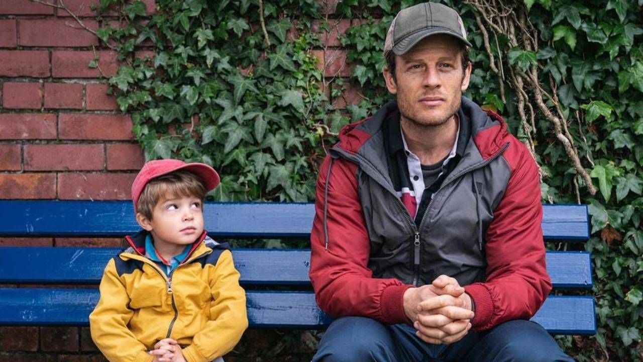 Daniel Lamont y James Norton en 'Cerca de ti'