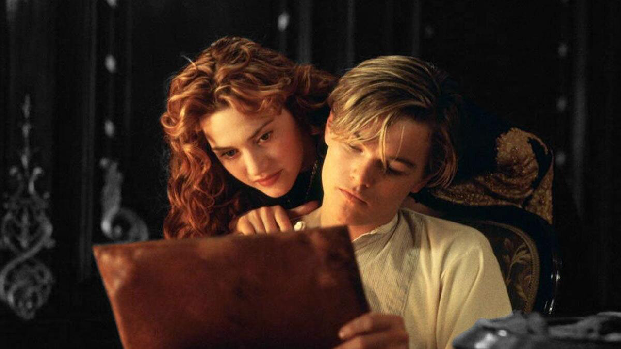 El detalle de James Cameron que no se ve en pantalla pero hizo que todo fuese mucho más real en 'Titanic': creó una historia para cada uno de los 150 extras