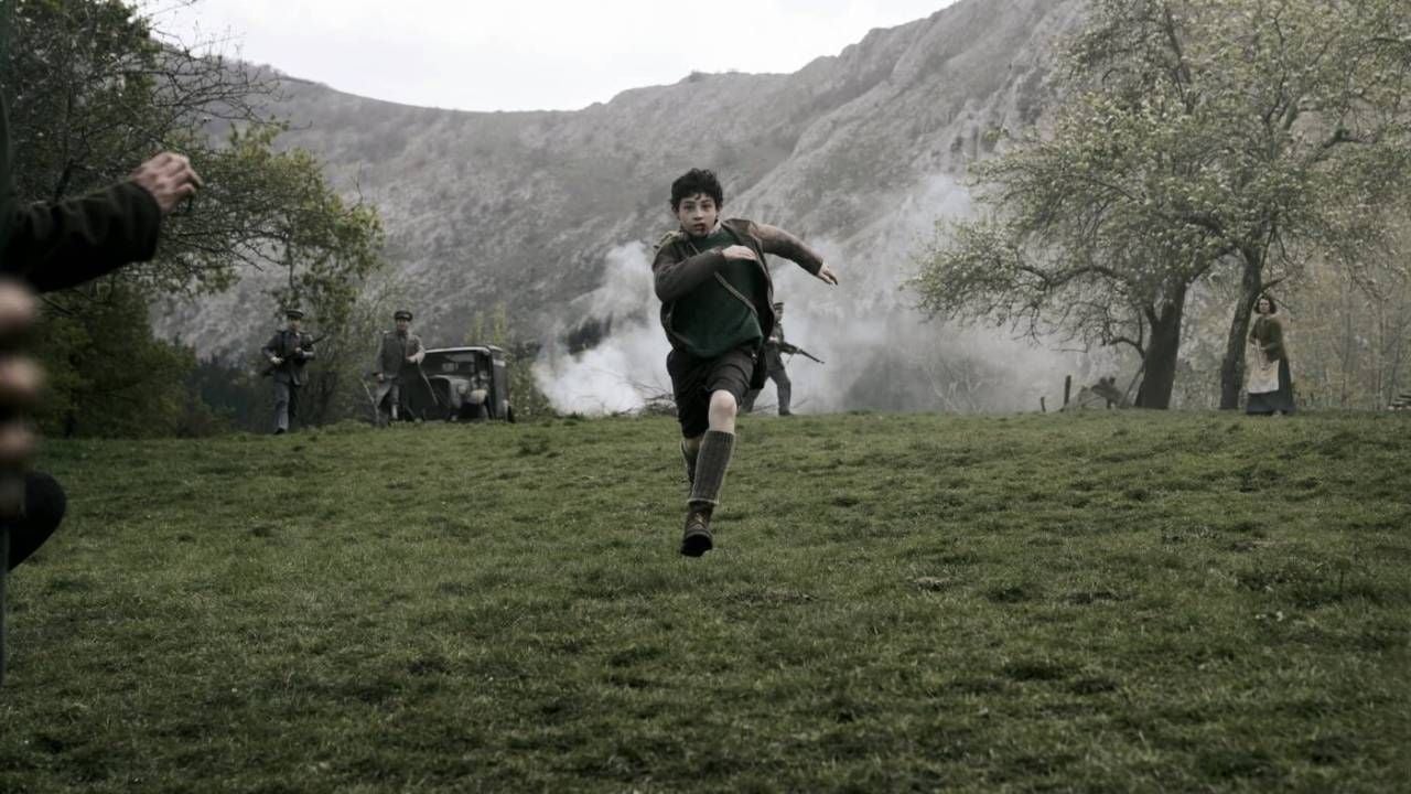 'Las ciegas hormigas': un 'thriller' crudo e íntimo con alma de cuento que desaprovecha su potencial | San Sebastián 2026